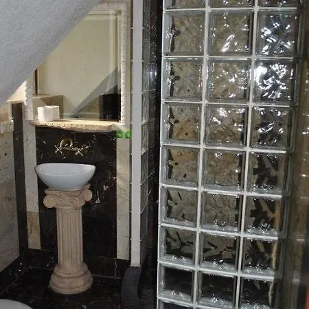 Spichlerz Dworski 1795 Inn